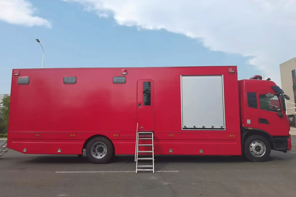 東風天錦淋浴車960X640 3.jpg